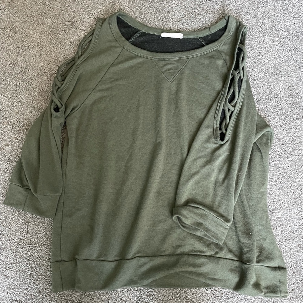 Green Long Sleeve Top
